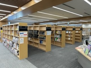 三田図書館の5階ビジネス支援コーナー